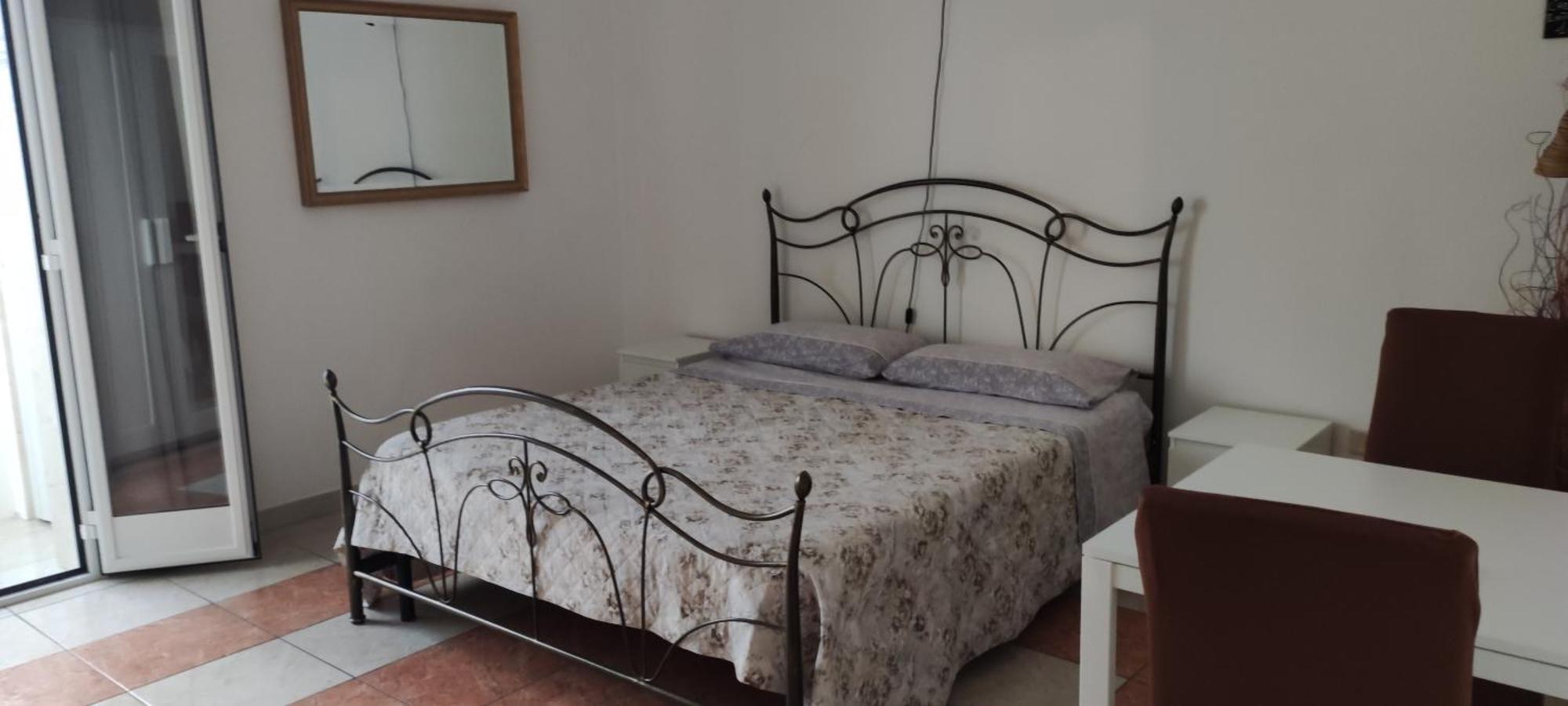 Da Vinci Affittacamere Borgo Taranto Exterior foto